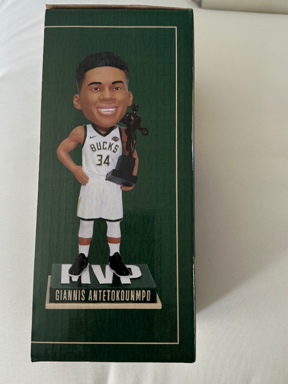 NIB bucks giannis antetokounmpo mvp bobblehead